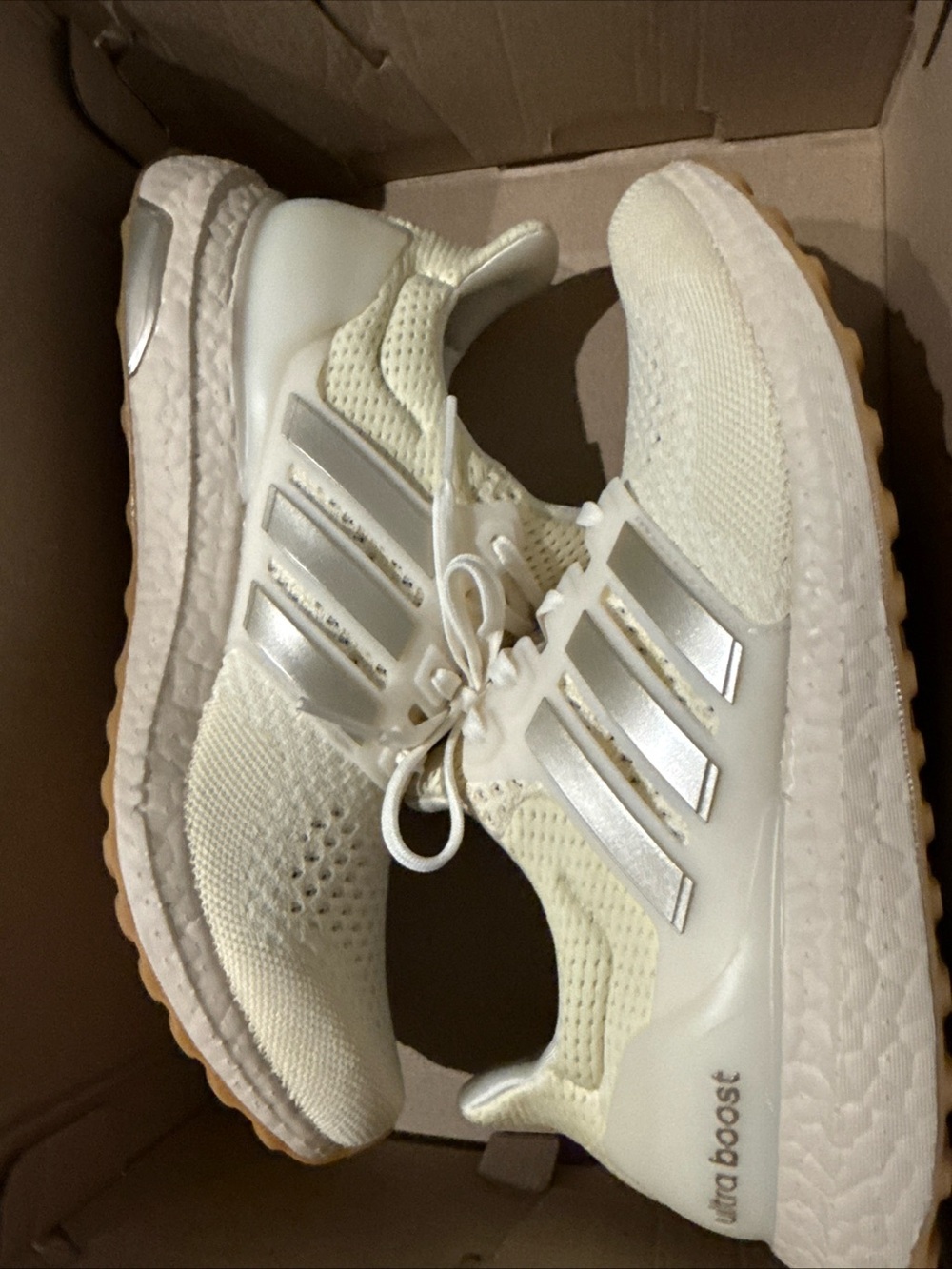 adidas Women’s Ultraboost Sneakers - Cream/White size 9 - new with tag